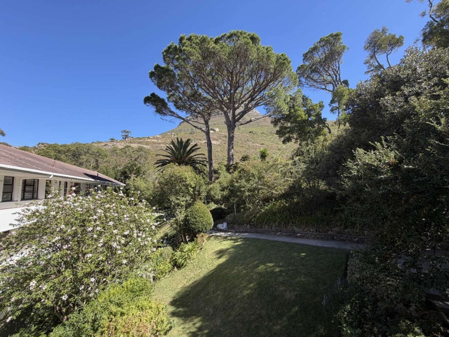 To Let 1 Bedroom Property for Rent in Tamboerskloof Western Cape